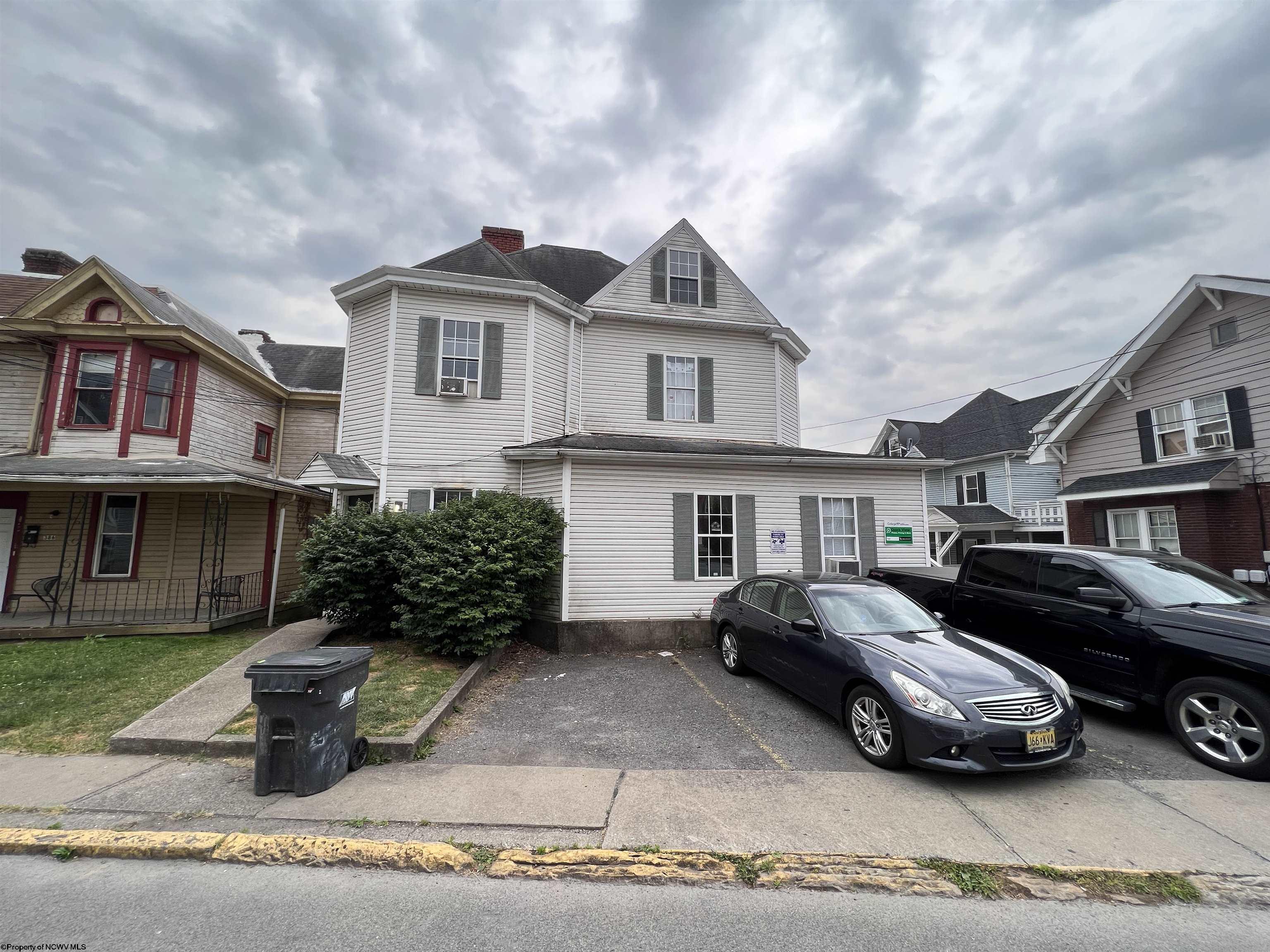 382 Forest Avenue Morgantown WV 26505