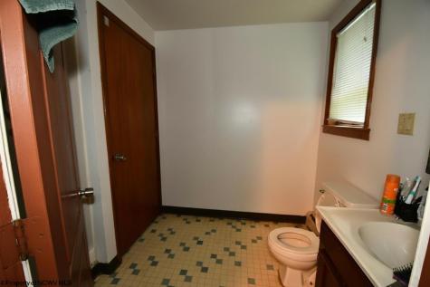 1411 N Willey Street Morgantown WV 26505