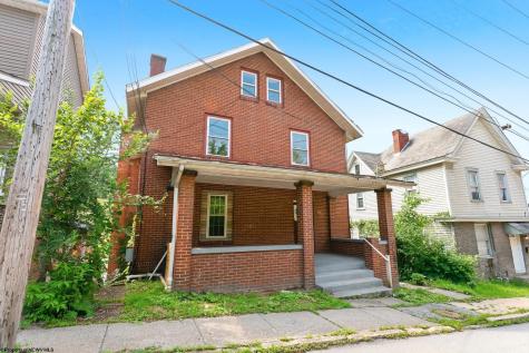 676 Willey Street Morgantown WV 26505