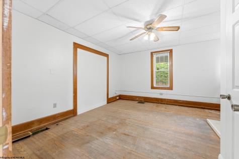 676 Willey Street Morgantown WV 26505