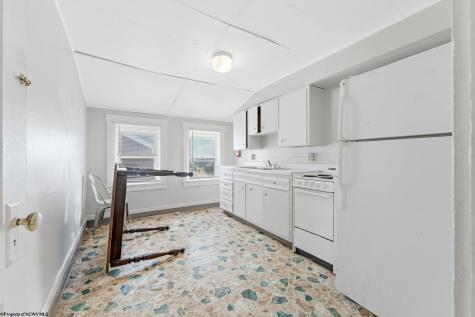 676 Willey Street Morgantown WV 26505