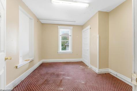 676 Willey Street Morgantown WV 26505
