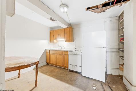 676 Willey Street Morgantown WV 26505