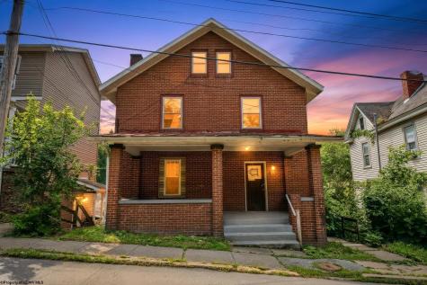 676 Willey Street Morgantown WV 26505