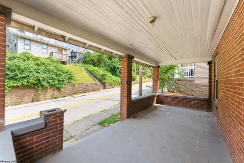 676 Willey Street Morgantown WV 26505
