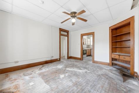 676 Willey Street Morgantown WV 26505