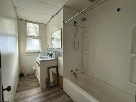 1008 E Main Street Mannington WV 26582