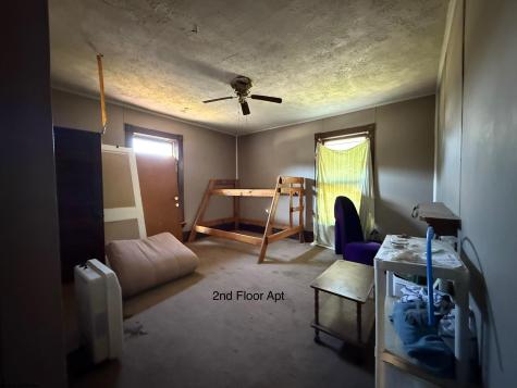 1008 E Main Street Mannington WV 26582