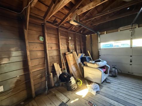 1008 E Main Street Mannington WV 26582