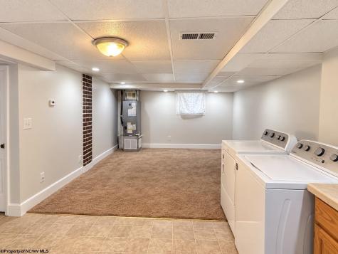 102 Holland Avenue Westover WV 26501