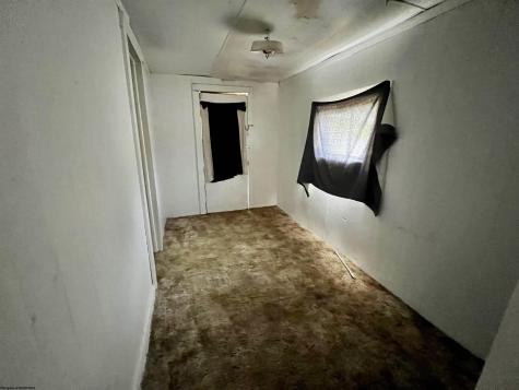 5 Lytle Lane Frametown WV 26623