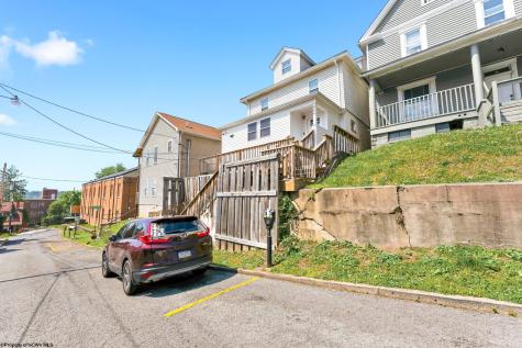 289 Wiles Street Morgantown WV 26505