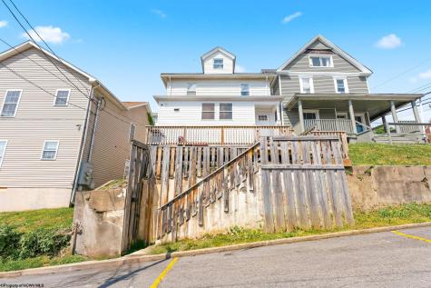 289 Wiles Street Morgantown WV 26505