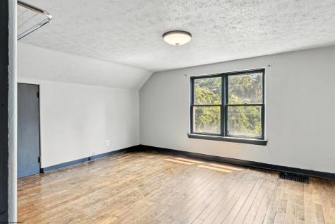 644 Eighth Street Morgantown WV 26505