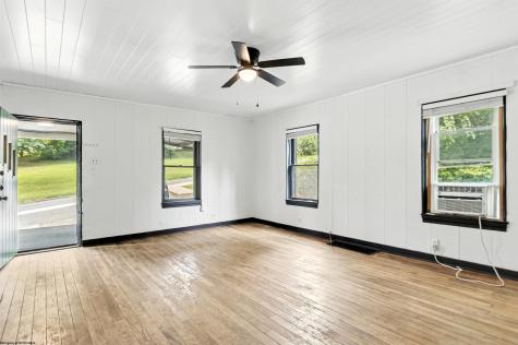 644 Eighth Street Morgantown WV 26505