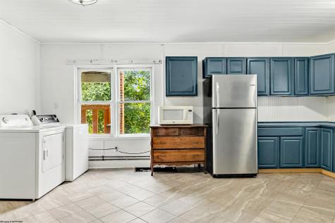 644 Eighth Street Morgantown WV 26505