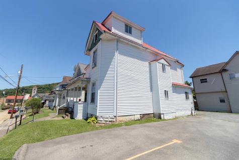 243 S Maple Avenue Clarksburg WV 26301