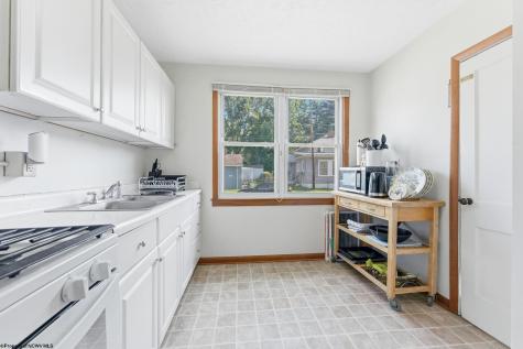 321 Riverview Avenue Westover WV 26501