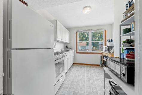 321 Riverview Avenue Westover WV 26501