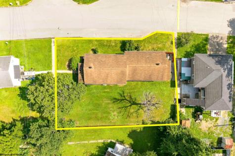 321 Riverview Avenue Westover WV 26501