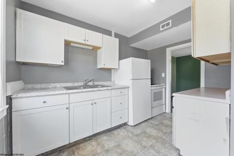 321 Riverview Avenue Westover WV 26501