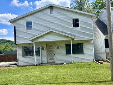 314 Washington Street Hopwood PA 15445