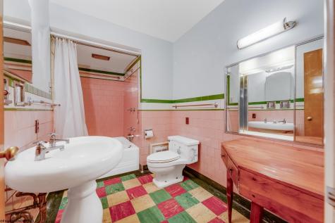 1266 National Pike Road Hopwood PA 15445