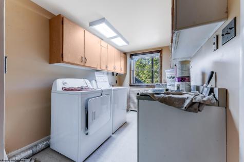 1266 National Pike Road Hopwood PA 15445
