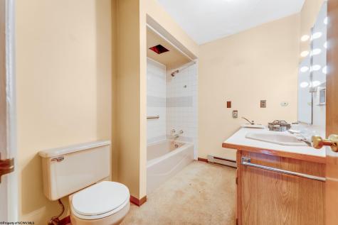 1266 National Pike Road Hopwood PA 15445