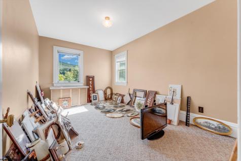 1266 National Pike Road Hopwood PA 15445