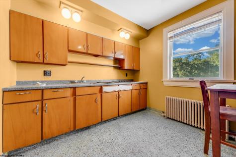 1266 National Pike Road Hopwood PA 15445