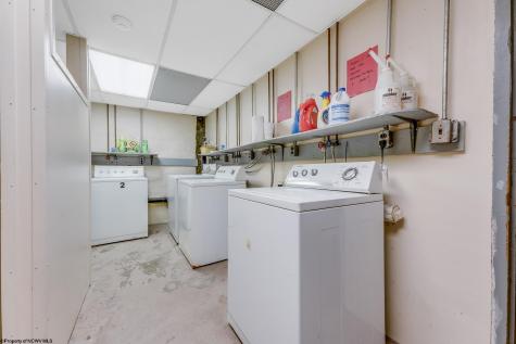 1266 National Pike Road Hopwood PA 15445