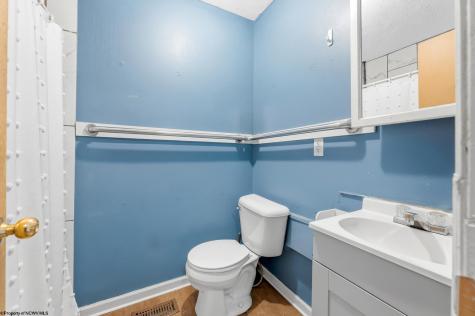 409 Mclane Avenue Morgantown WV 26505
