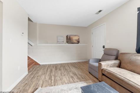 409 Mclane Avenue Morgantown WV 26505