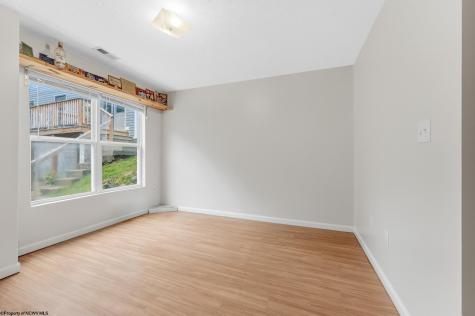 409 Mclane Avenue Morgantown WV 26505