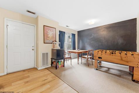 409 Mclane Avenue Morgantown WV 26505