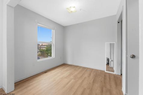 409 Mclane Avenue Morgantown WV 26505