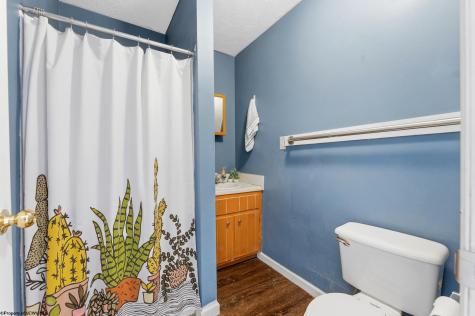 409 Mclane Avenue Morgantown WV 26505