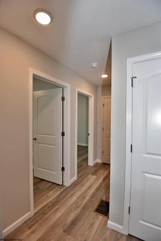 19 Goliath Drive Shinnston WV 26431