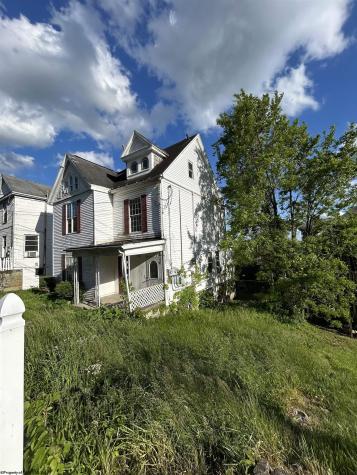 238 Watson Avenue Fairmont WV 26554