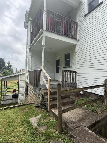 740 Weaver Street Morgantown WV 26505