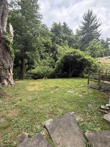 740 Weaver Street Morgantown WV 26505