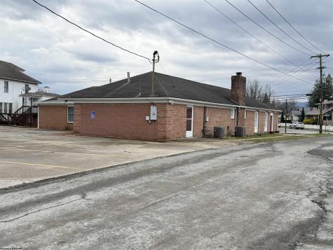 1092 Harrison Avenue Elkins WV 26241