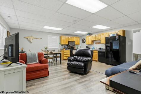 1701 Buckhannon Pike Nutter Fort WV 26301