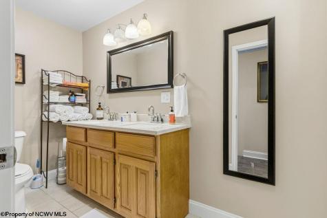 1701 Buckhannon Pike Nutter Fort WV 26301