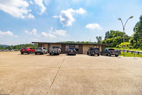 385 Good Hope Pike Clarksburg WV 26301
