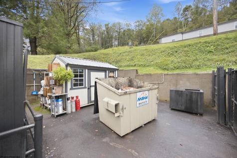 354 Us Hwy 33 East Weston WV 26452