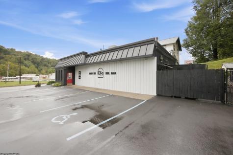 354 Us Hwy 33 East Weston WV 26452