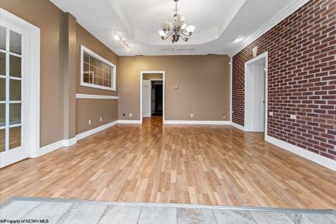 141 S High Street Morgantown WV 26501
