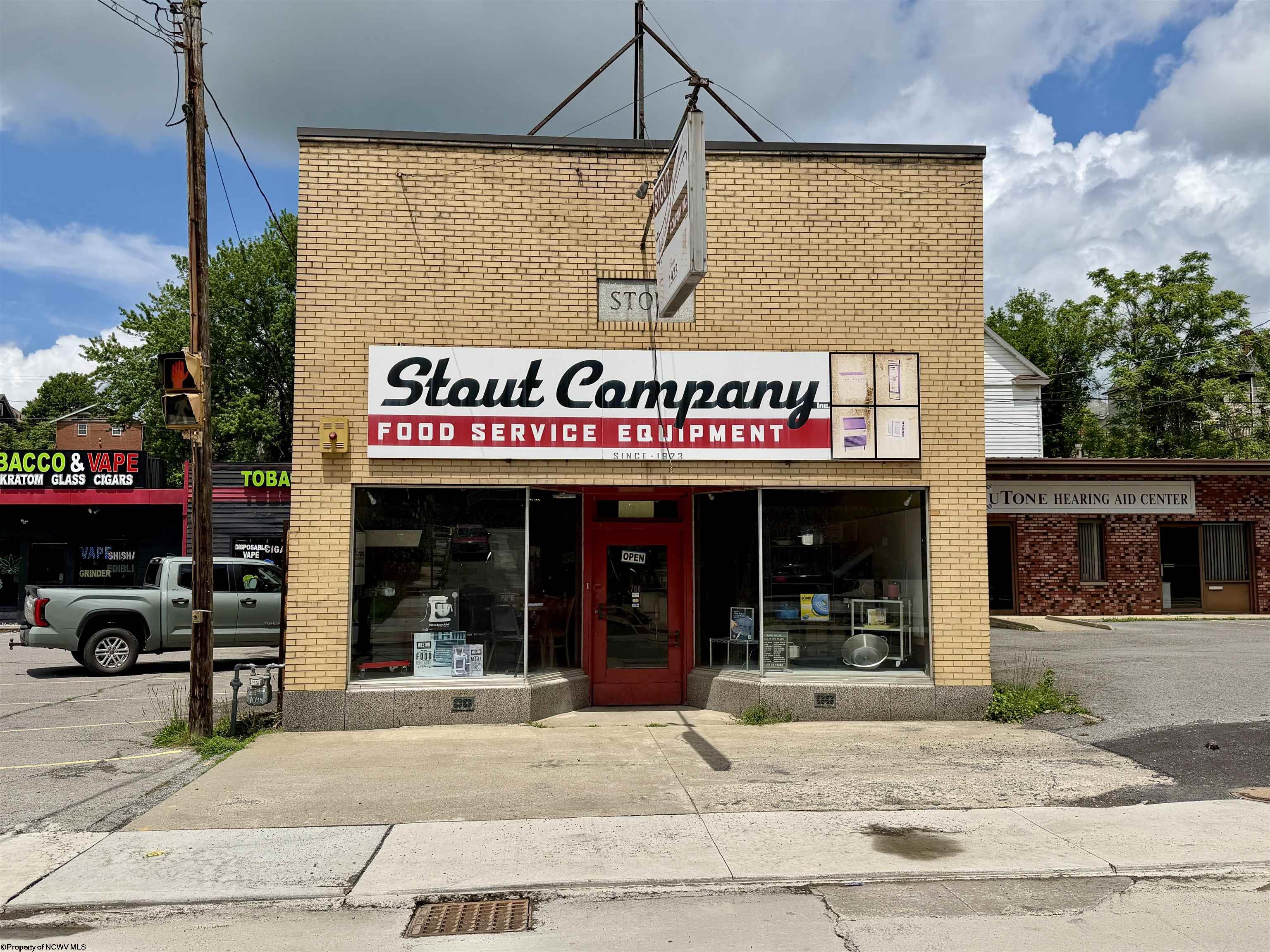 760 W Pike Clarksburg WV 26301